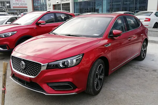 مقایسه ام جی ۶ با ام جی 550