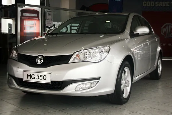 مقایسه ام‌جی‌ 350 با ام‌جی‌ 3